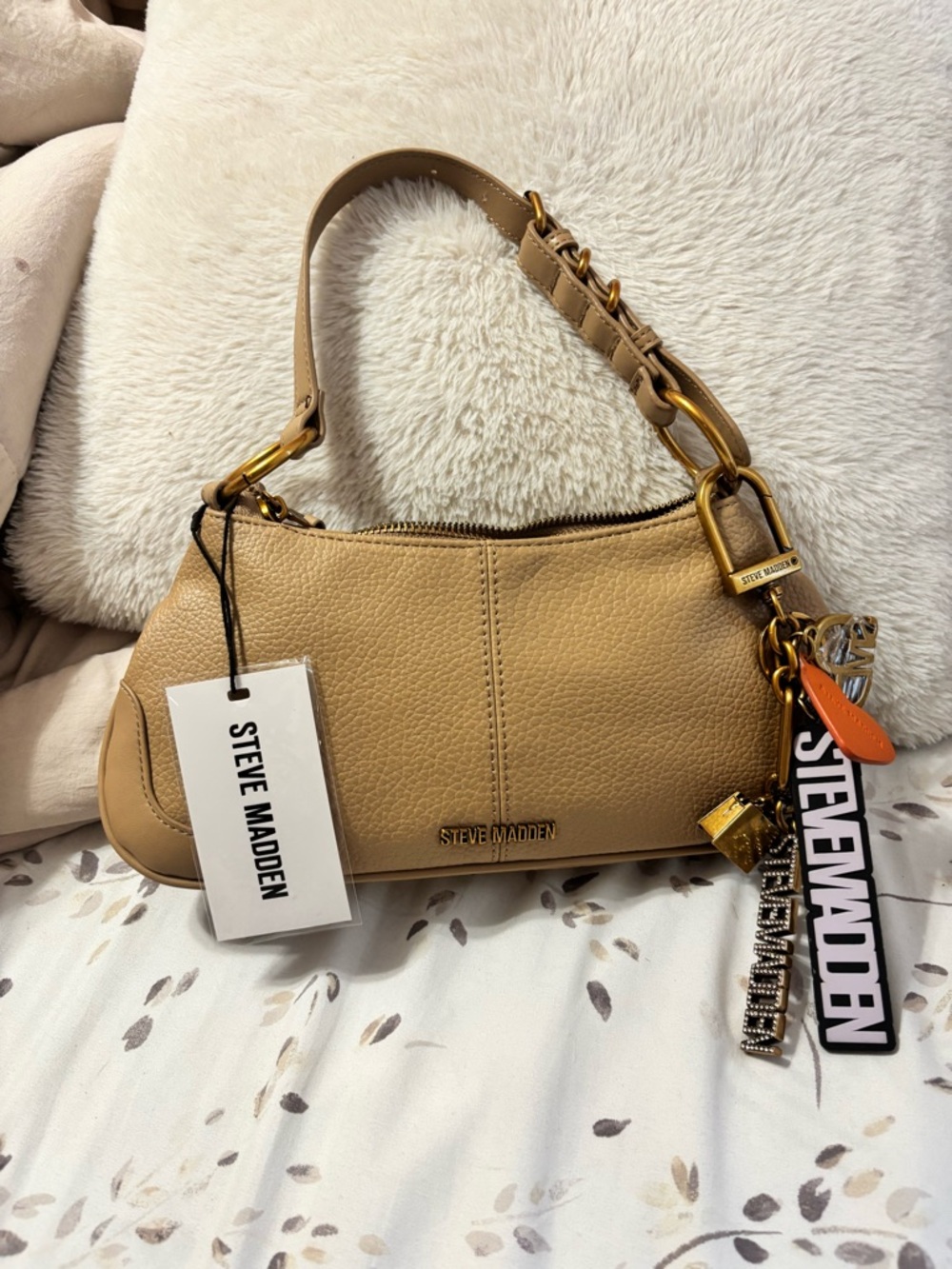 Steve Madden Camel Tan Pebbled Leather Shoulder Bag with Charm